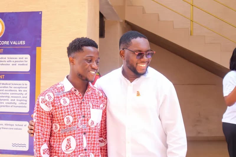 Diverse networking environment with students from multiple institutions